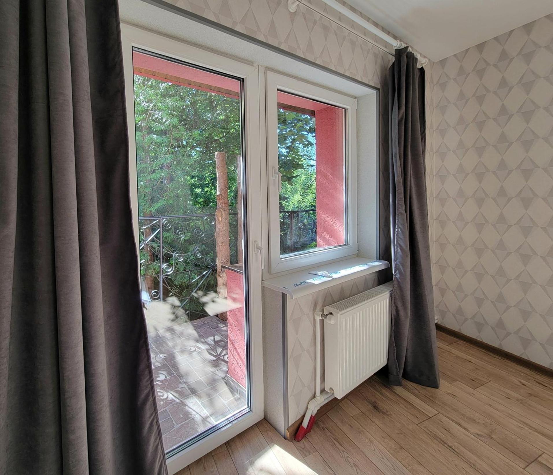 апартаменти-студіо в трускавці Apartment *